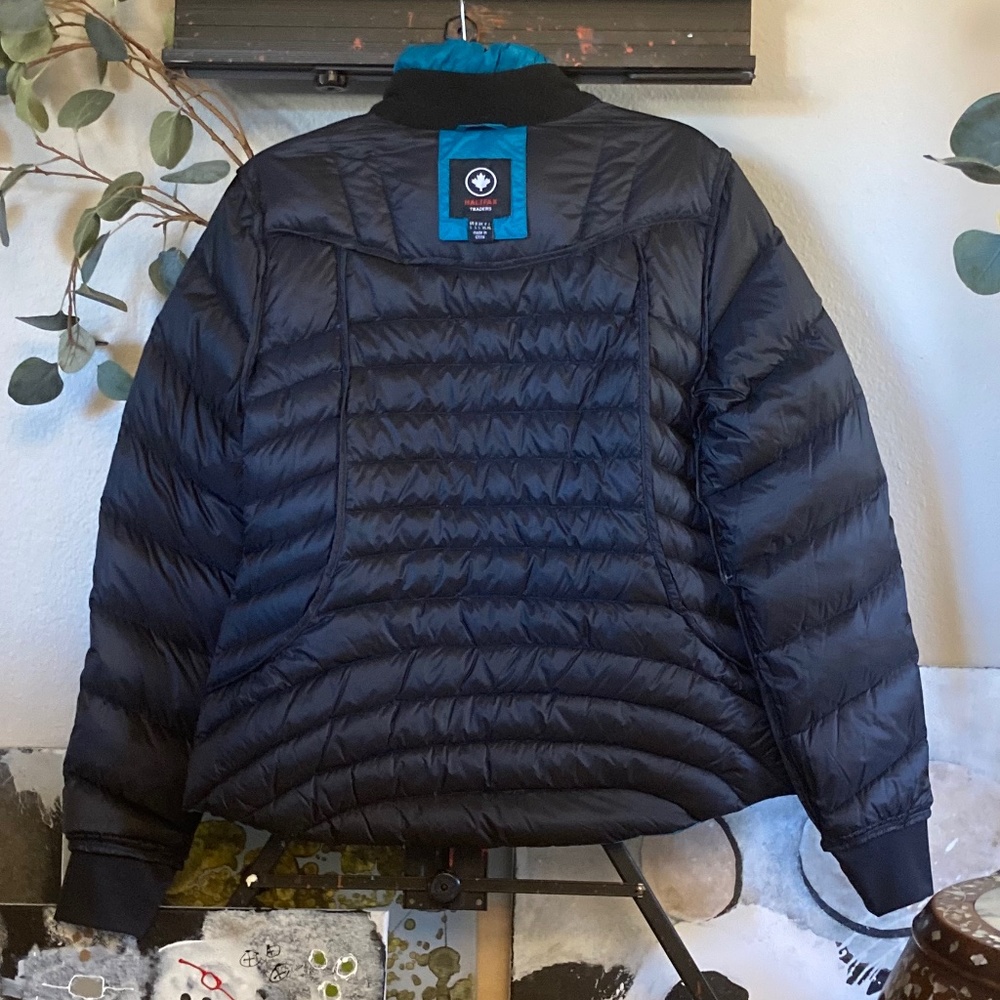 (NWOT) Beautiful New Puffer Jacket / Size L - Picture 4 of 6